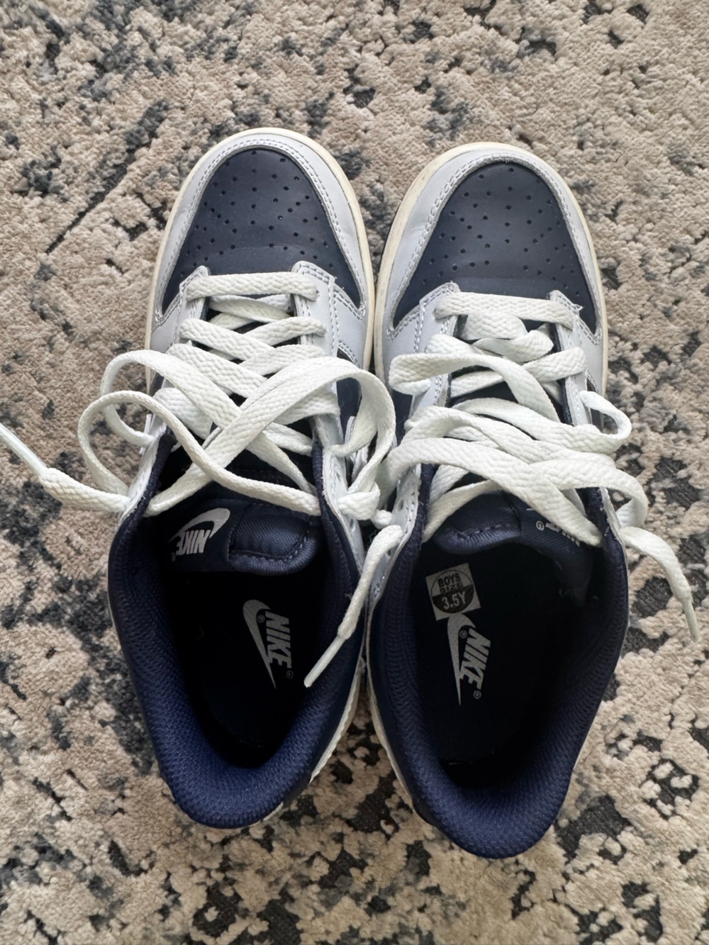 Nike Dunks - Picture 2 of 5